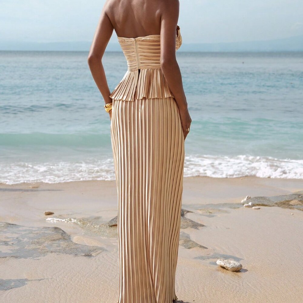 Champagne Elegant Women's Bandeau Top & Mermaid Skirt Set - Picture 2 of 7
